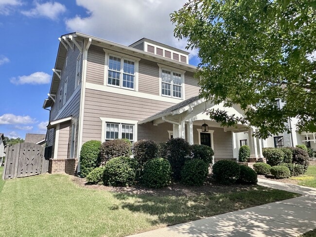Photo - 2641 Montauk Rd