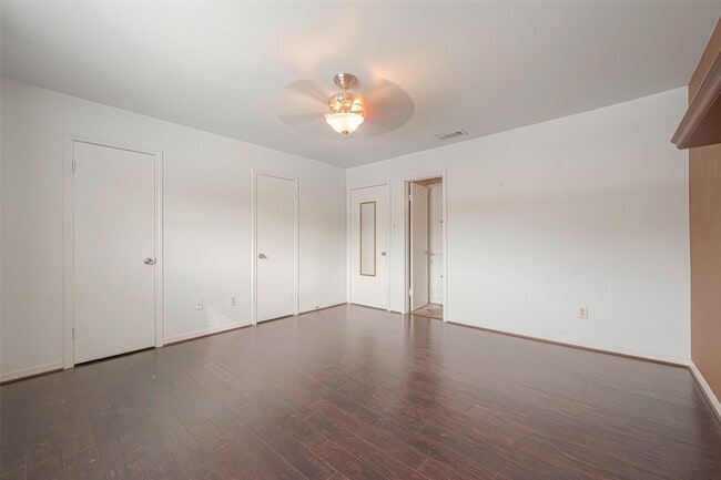 Photo - 10217 Longmont Dr