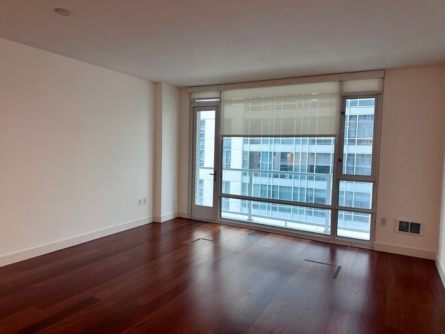 Photo - Modern 1 Bedroom Condo in SOMA! Unit 909