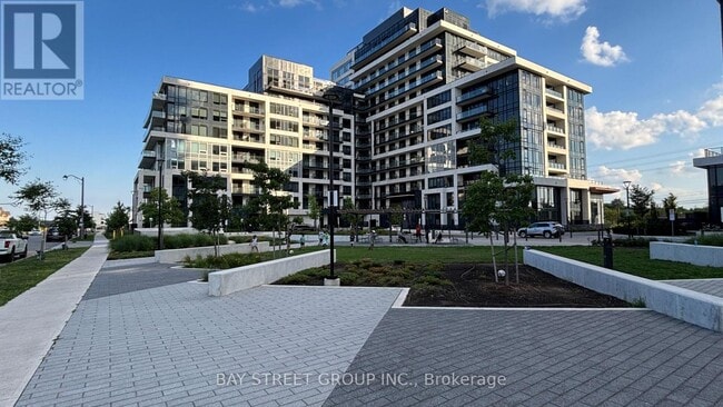 Photo - 3200 William Coltson Ave Unité 1107