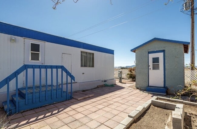 Photo - 1240 S Comstock Cir