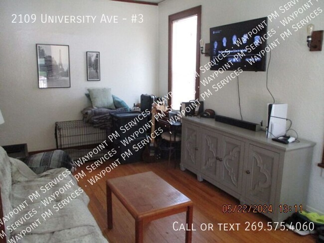 Photo - 2109 University Ave Unidad #3