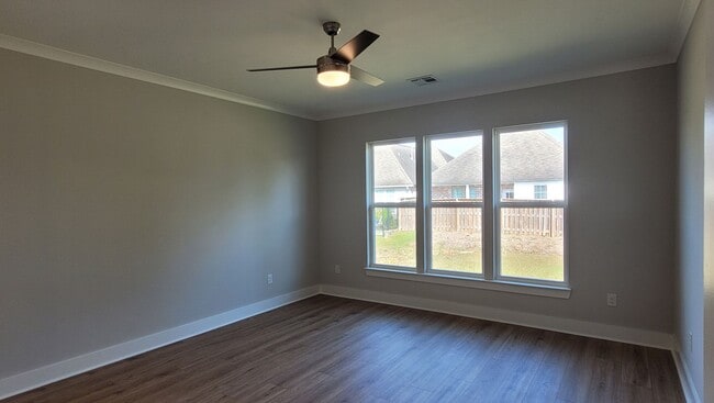 Photo - Brand New home in Woodstock Park!