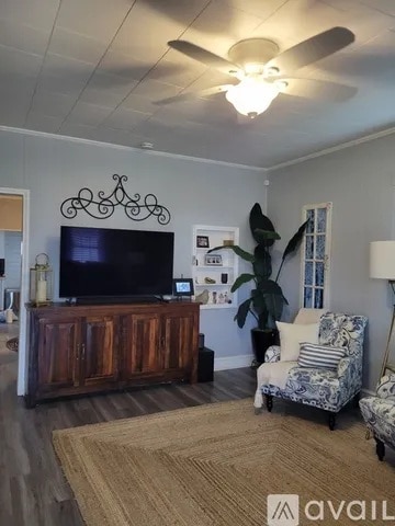 Photo - 295 Thirteenth St