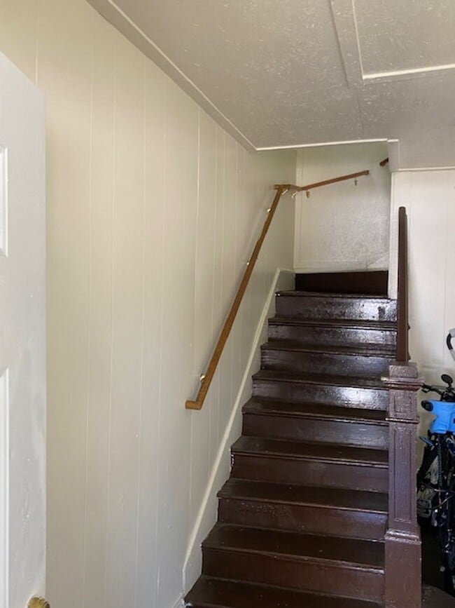 Photo - 840 Lafayette Ave SE Unit #2