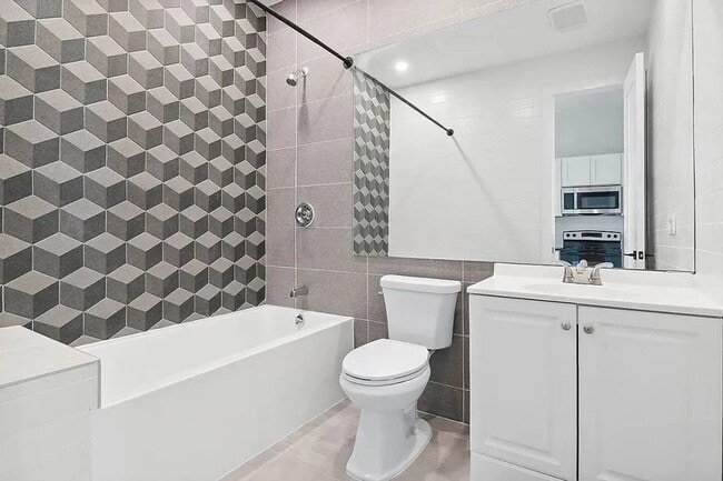 61 Delmonico Pl Unit 2A, Brooklyn