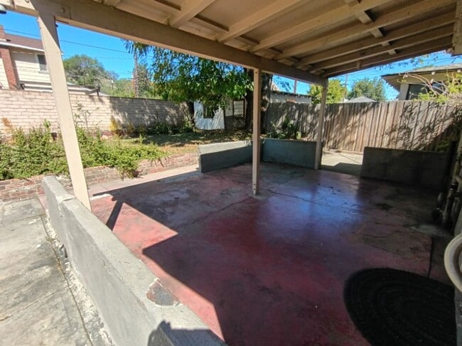 Photo - 2 bedroom home in Historic Downtown Riverside