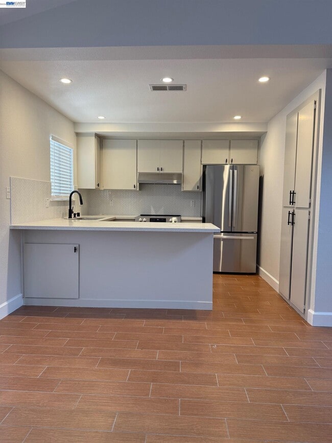 101 E Portola Way Unit 2