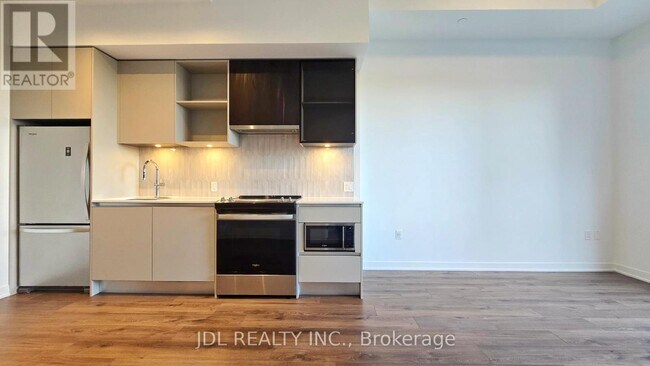 Photo - 395 Dundas St W Unit 236