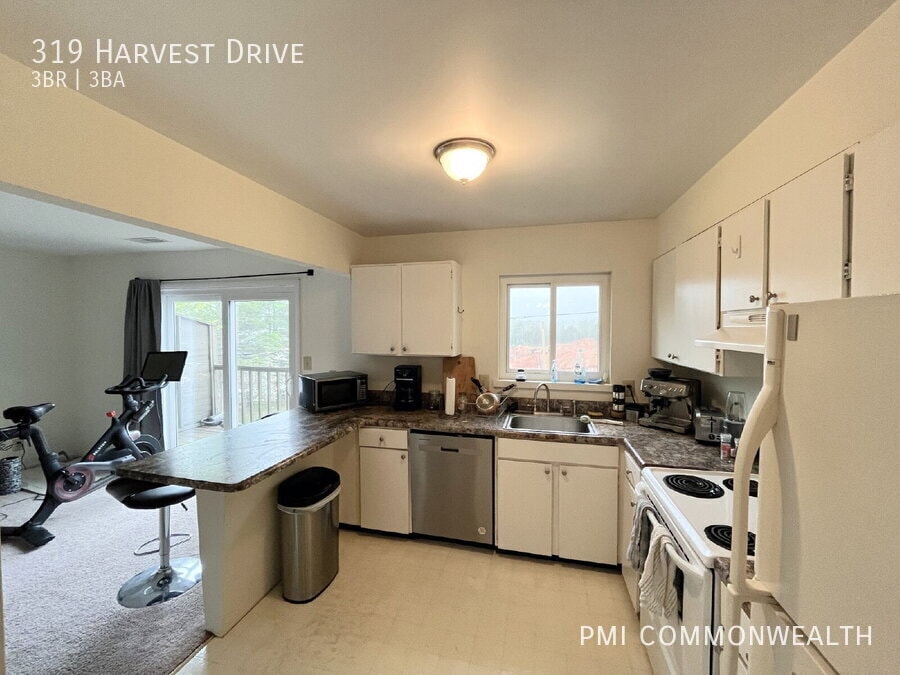 Photo - 319 Harvest Drive-