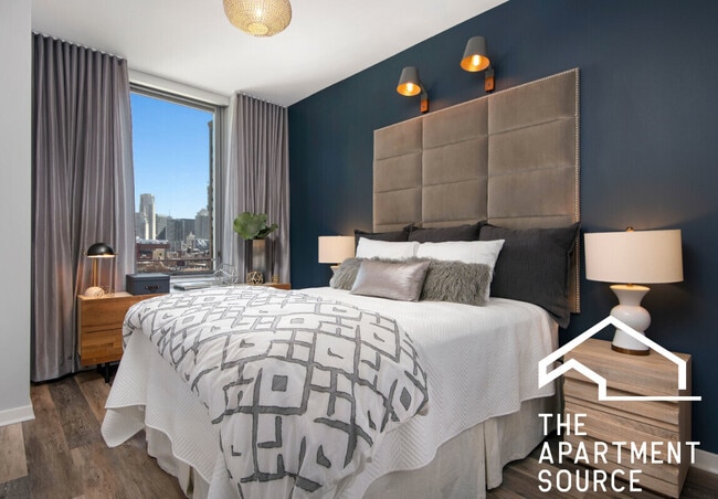 Photo - 469 W Huron St Unit 2BD2BA