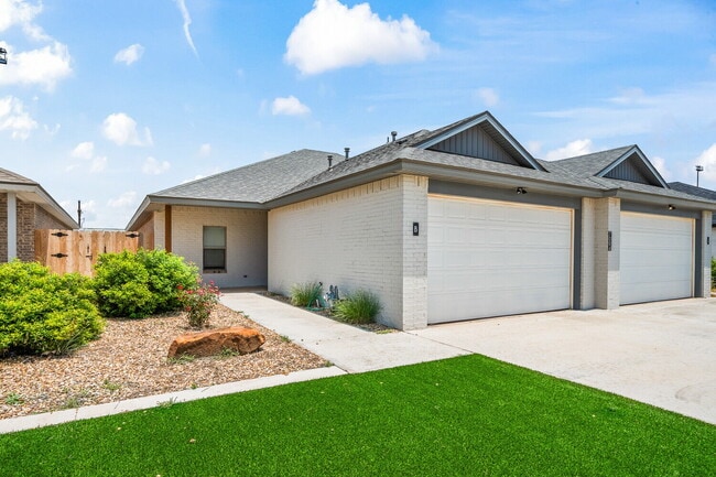 Photo - New Construction in Frenship! Unit A