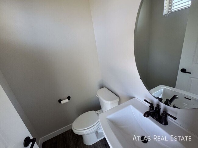 Photo - 2530 W Knights Ln