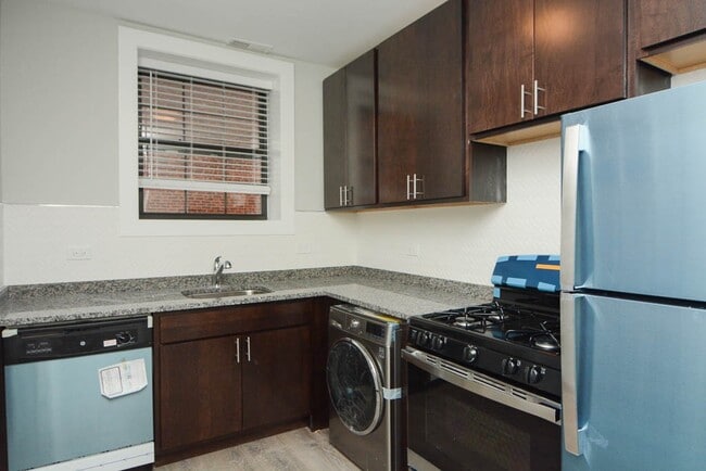 Photo - 1133 Maple Ave Unit A3