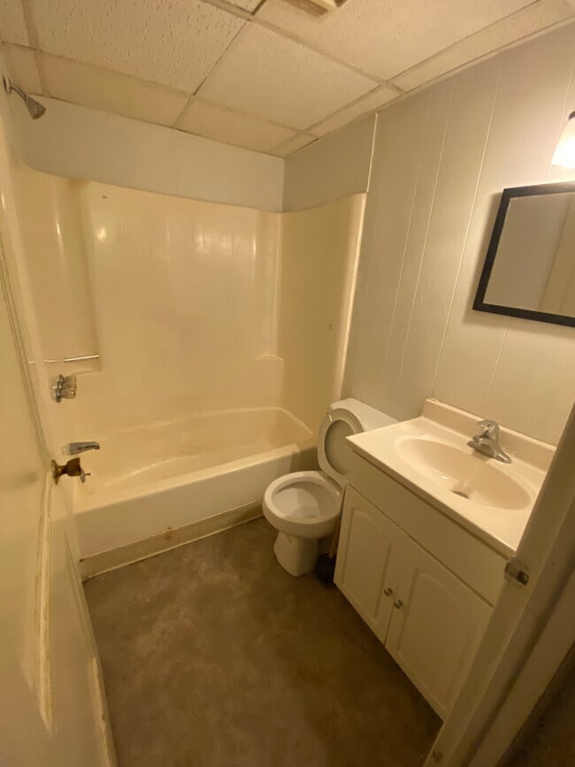 Photo - 201 Foster St Unit 2