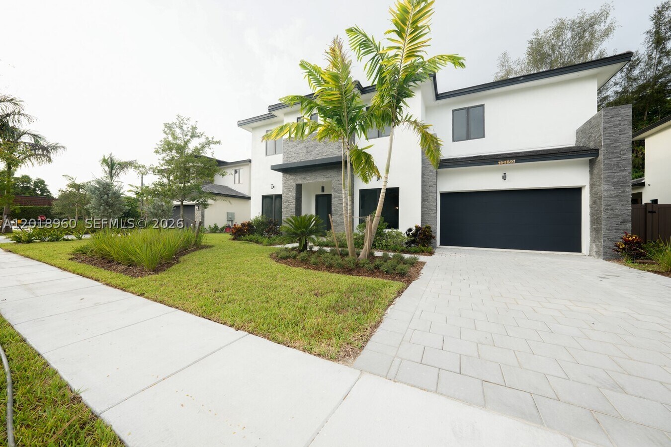 Photo - 13004 Davie Oaks