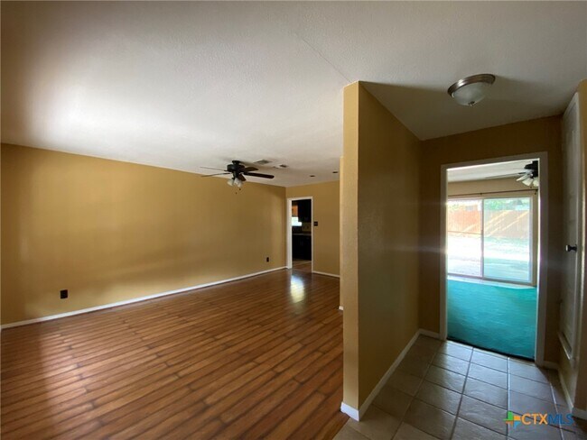 Photo - 1613 Miranda Ave