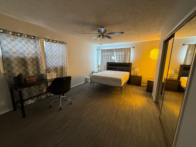 Photo - 3428 S Budlong Ave