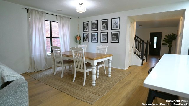 Photo - 1111 Sundance Fall