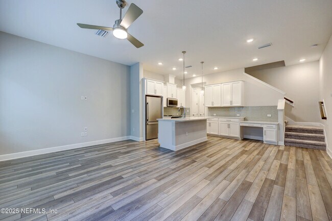 Photo - 7435 Calusa Ct
