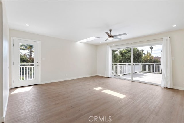 Photo - 928 Seaside Ct