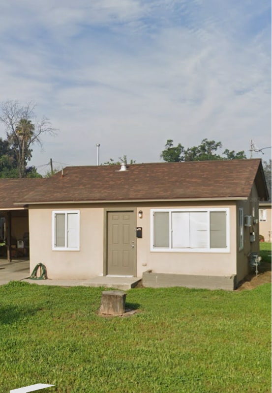 Building Photo - 1130 N Green St Rental