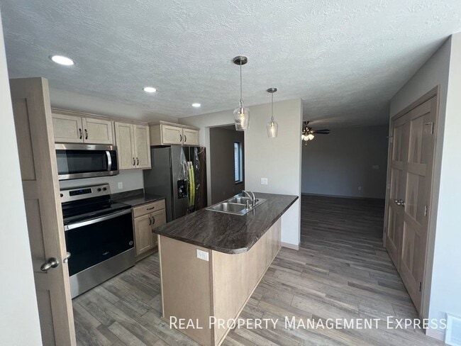 Photo - 3-Bedroom, 1.5 Bath Townhome