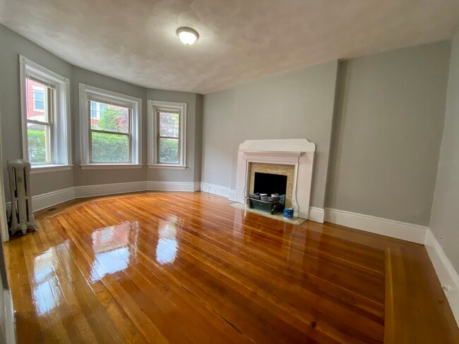 Photo - 11 Park St Unit 2