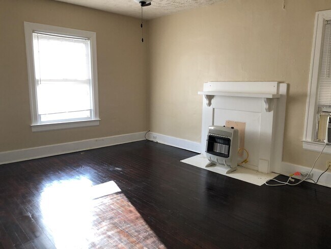 Photo - 1211 8th St Unit 3