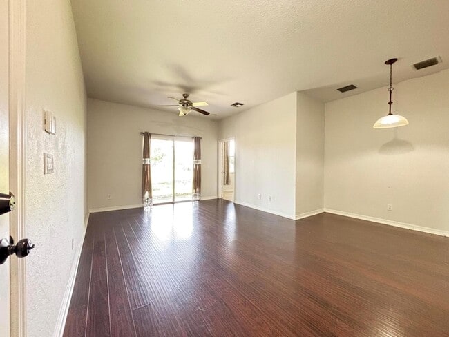 Photo - 3080 Grandiflora Dr