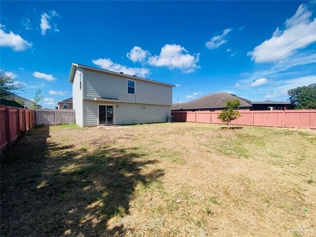 Photo - 13 Magnolia St