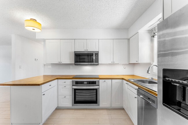 Photo - 7643 Overlook Rd