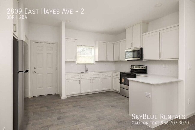 Building Photo - 2809 W Hayes Ave Unit 2