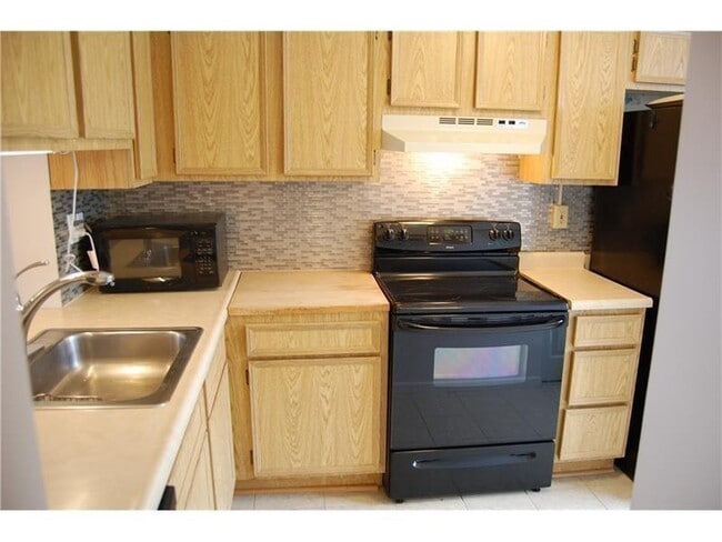 Photo - 119 Ligonier Ln