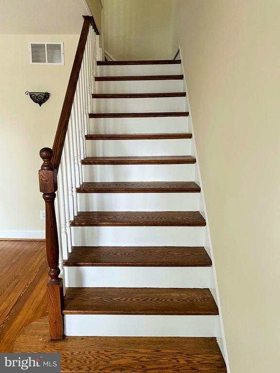 Photo - 115 Wesley Ave