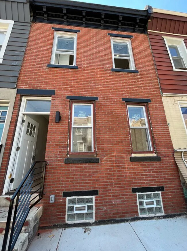 Photo - 2504 W Seybert St