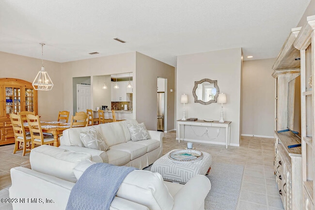 Photo - 43 Tifton Way N