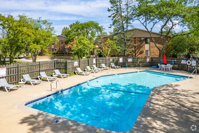 Photo - Arrowhead Apartments