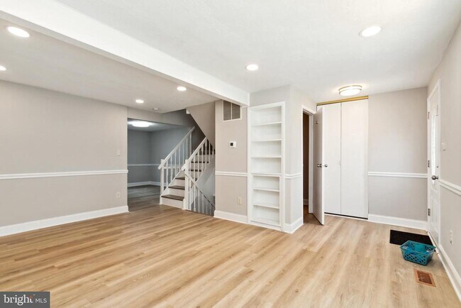 Photo - 3380 Longbow Ct