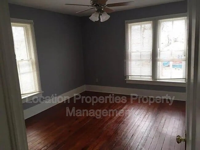 Photo - 942 Mississippi St