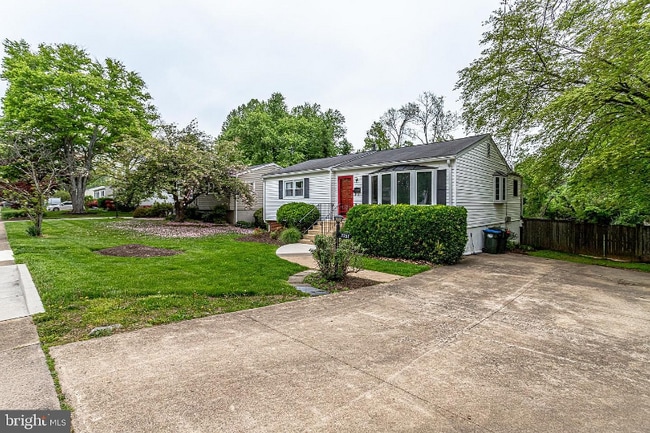 Photo - 11621 14th Ave SW