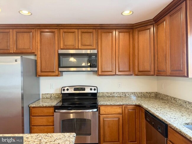 Photo - 10 S Meadow Ct
