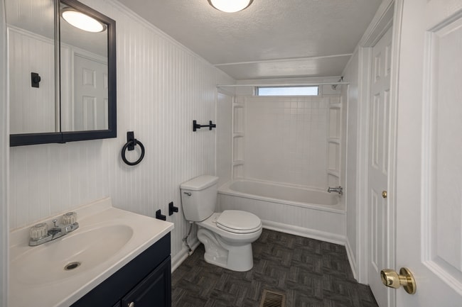 Photo - 5094 Red Barn Rd