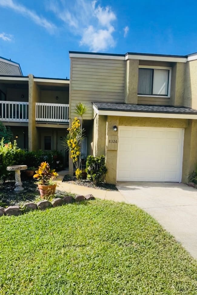 Building Photo - 8326 Tangelo Tree Dr