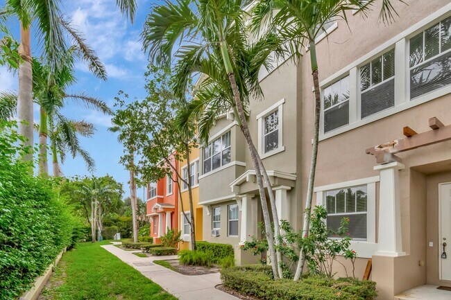 Photo - 4 BEDROOMS 3.5 BATHROOMS!! GATED COMMUNITY