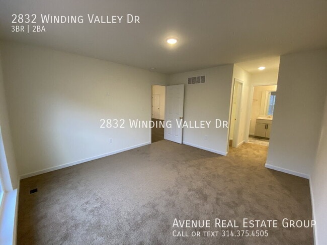 Photo - 2832 Winding Valley Dr