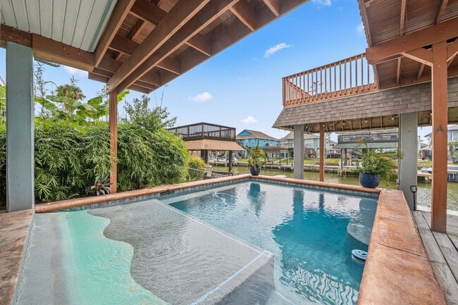 Building Photo - 5 S Sandpiper