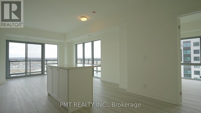 Photo - 51 Clarington Blvd Unité 1007