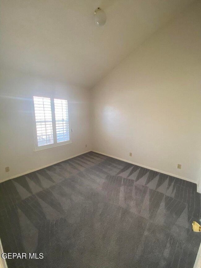 Photo - 12601 Meadow Gate Dr