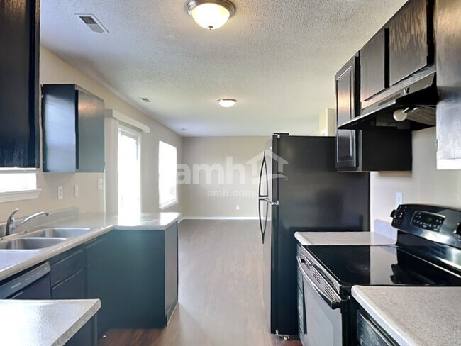 Photo - 7650 Scatter Woods Ln